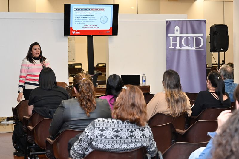 El HCD de Tigre albergó un taller sobre inteligencia artificial