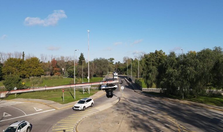 San Isidro avanza con la instalación de lectoras de patentes para controlar vehículos que entran y salen del distrito