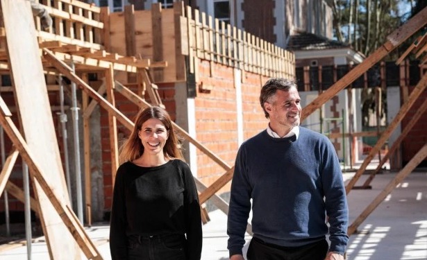 Achával recorrió la obra del edificio propio de la Universidad Nacional de Pilar