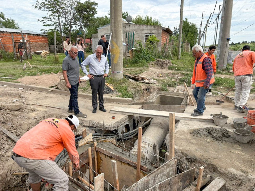 Zamora monitoreó obras de entubamiento en General Pacheco