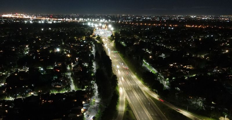 Renovaron más de 300 luminarias con tecnología LED en las colectoras de San Isidro