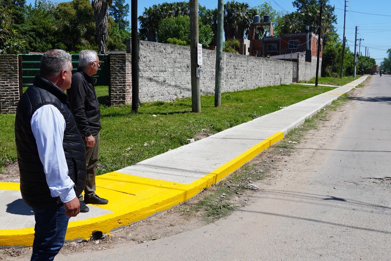 “Plan de Veredas Vecinales”: Julio Zamora supervisó la ejecución de nuevas obras en Benavídez