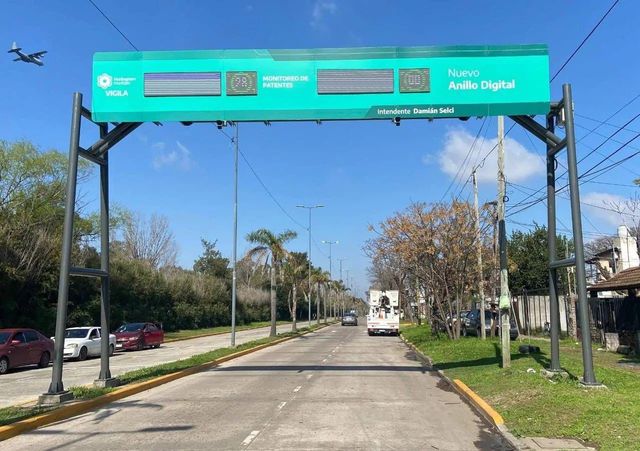 Nuevo anillo de seguridad de Hurlingham controla 200 mil vehículos por día con mil cámaras