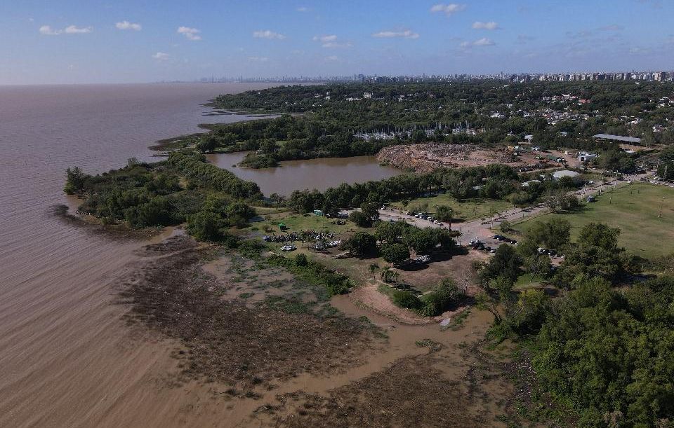 San Isidro recibe la tenencia y administración de inmuebles en casi 50 hectáreas de costa para continuar desarrollo del plan costero