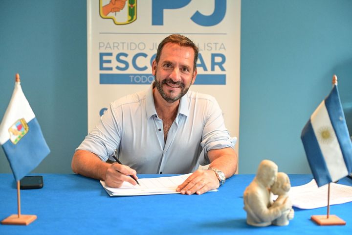 Sujarchuk armó una lista de unidad y seguirá como presidente del PJ Escobar