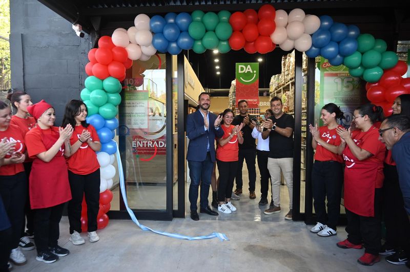 Sujarchuk: “A pesar del contexto actual, en Escobar seguimos generando puestos de trabajo”