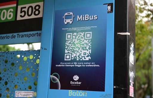 Movilidad inteligente: Escobar suma códigos QR de Mi Bus en 15 paradas del distrito