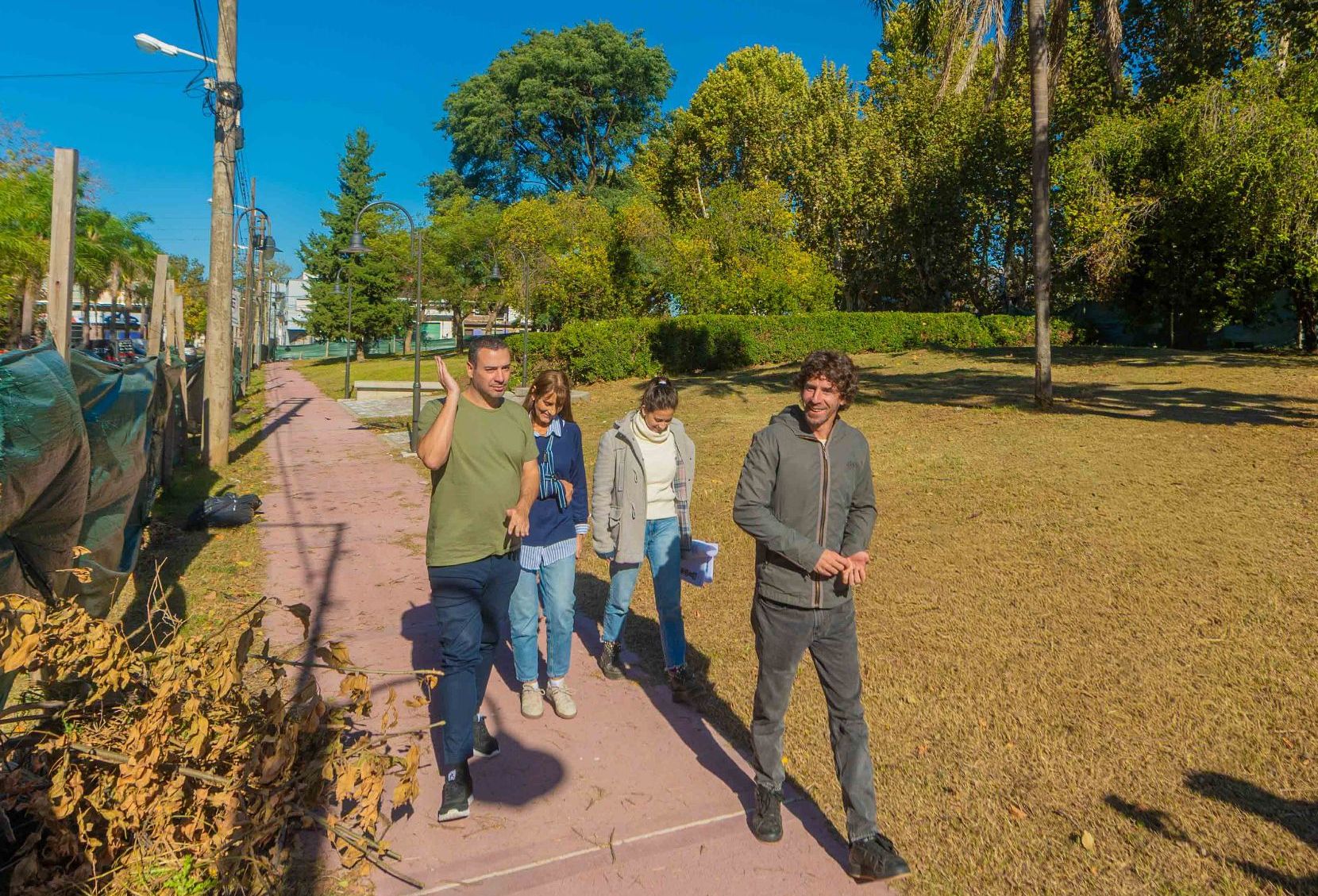 Andreotti recorrió la última etapa de obra de un nuevo parque alrededor del Tren de la Costa 