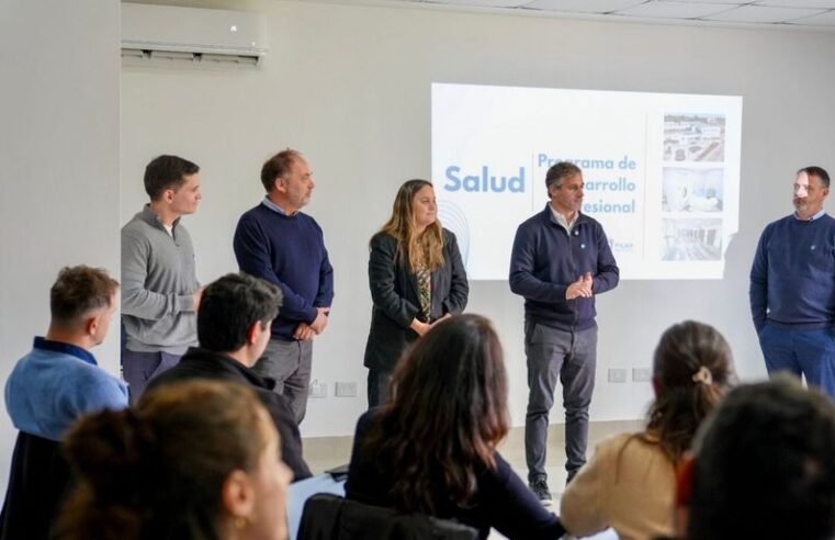 Achával se reunió con médicos del Hospital Central y anunció nuevas capacitaciones para fortalecer el sistema de salud de Pilar