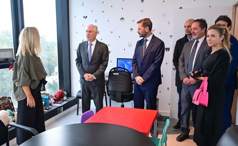 El Presidente de la Suprema Corte y el intendente Sujarchuk inauguraron la primera Cámara Gesell de Escobar