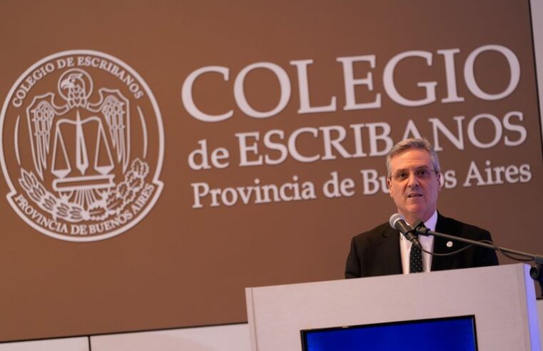 Guillermo Longhi renovó mandato como Presidente del Colegio de Escribanos de la Provincia