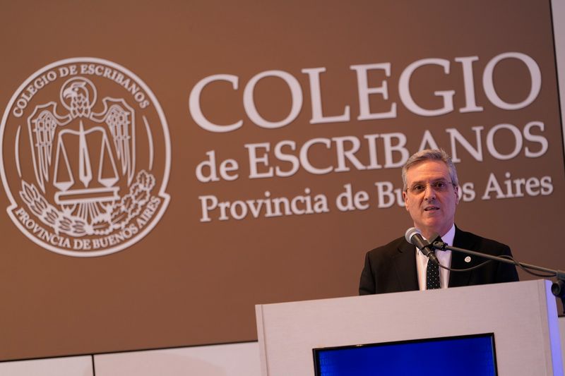 Guillermo Longhi renovó mandato como Presidente del Colegio de Escribanos de la Provincia