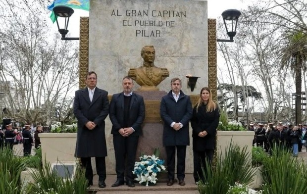Achával homenajeó a San Martín en Pilar y pidió “una Argentina con oportunidades para todos”