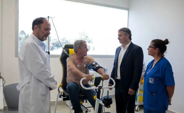 Achával recorrió el Centro Cardiovascular de Pilar