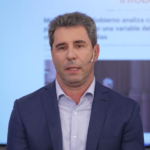 Uñac se lanzó para presidente en 2027 y desafía a Kicillof TZV3JXUXCJBORHZVABTXUUTGGY